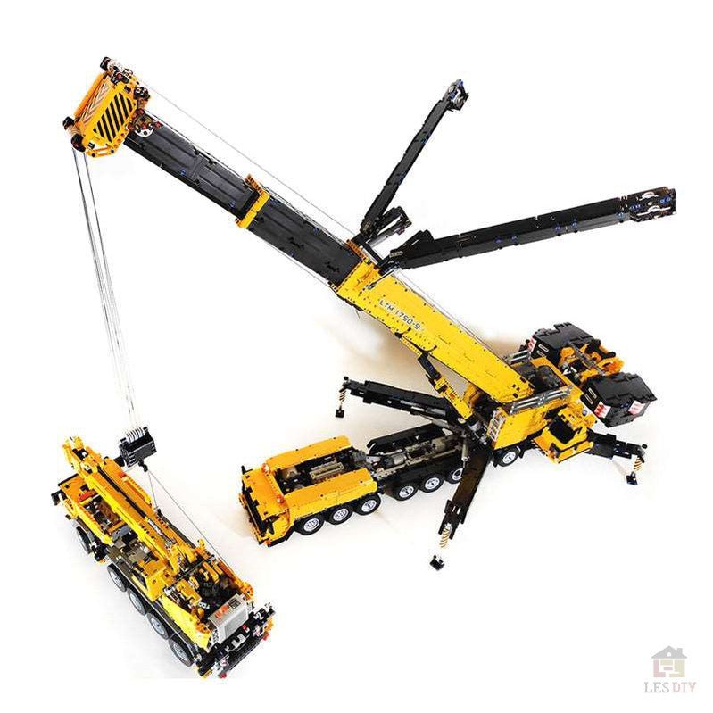 Liebherr LTM1750 Kran V3.0 mit 12 Motoren Klemmbausteine - LesDiy - Klemmbausteine